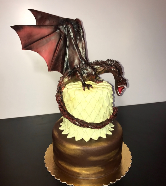 торт с драконом