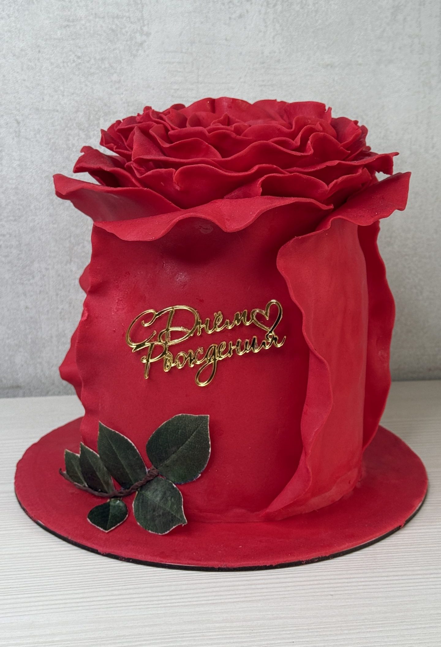 торт в виде розы